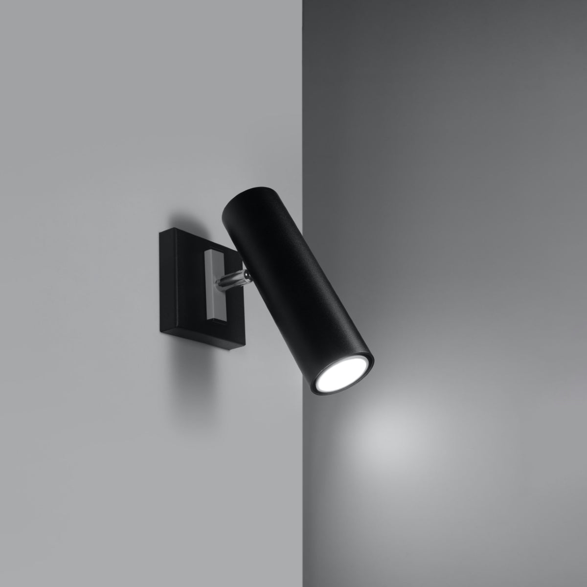 Wandleuchte DIREZIONE schwarz Sollux Lighting