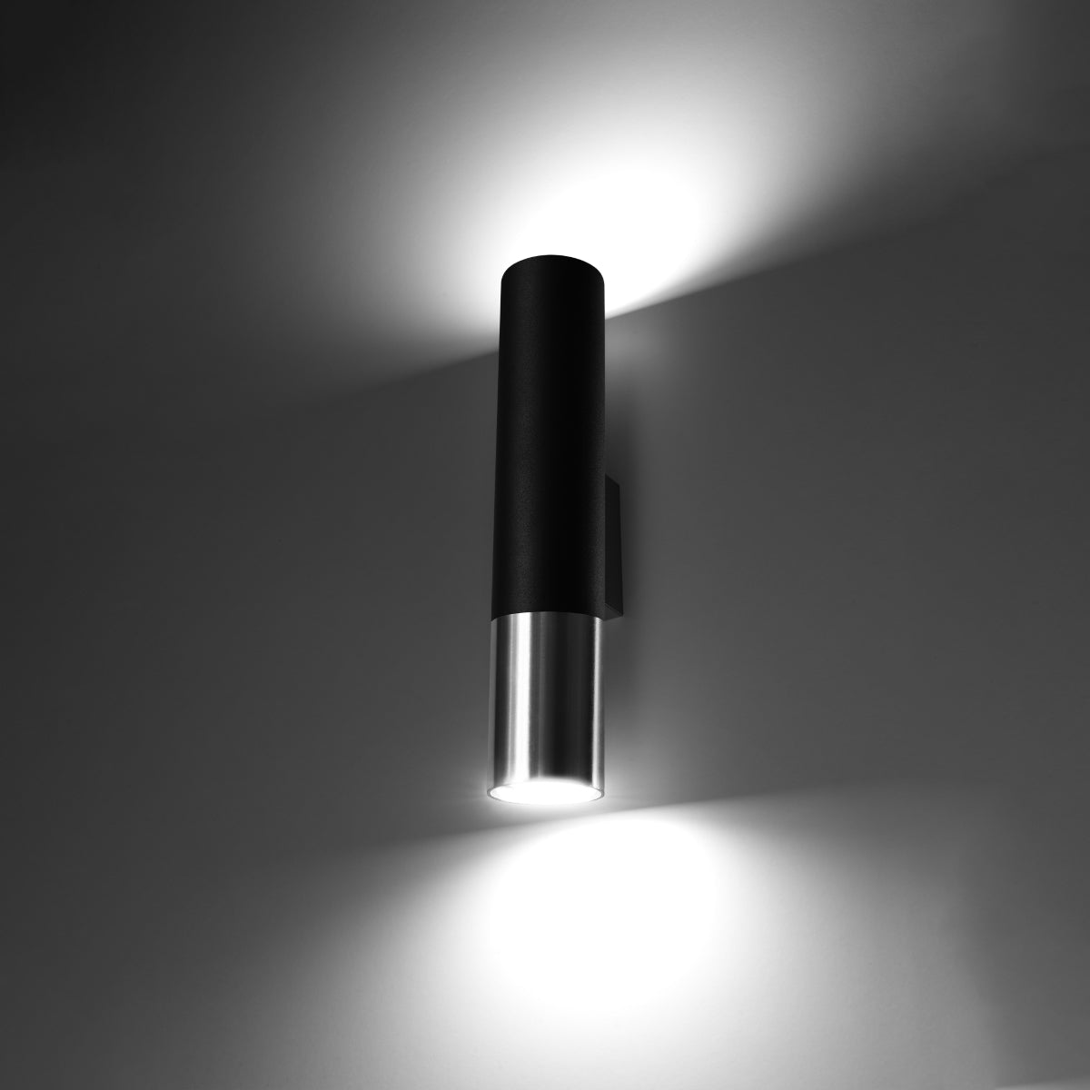 Wandleuchte LOOPEZ schwarz & chrom Sollux Lighting