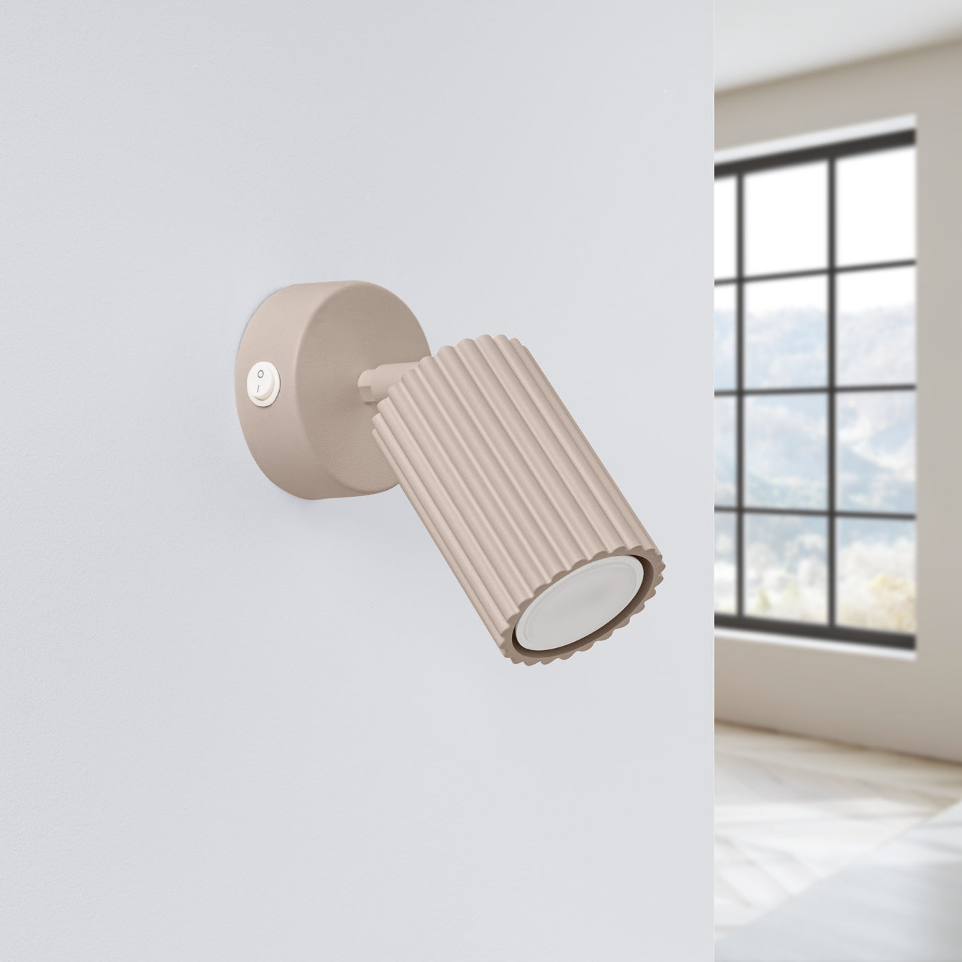 Wandleuchte KARBON taupee mit Schalter Sollux Lighting