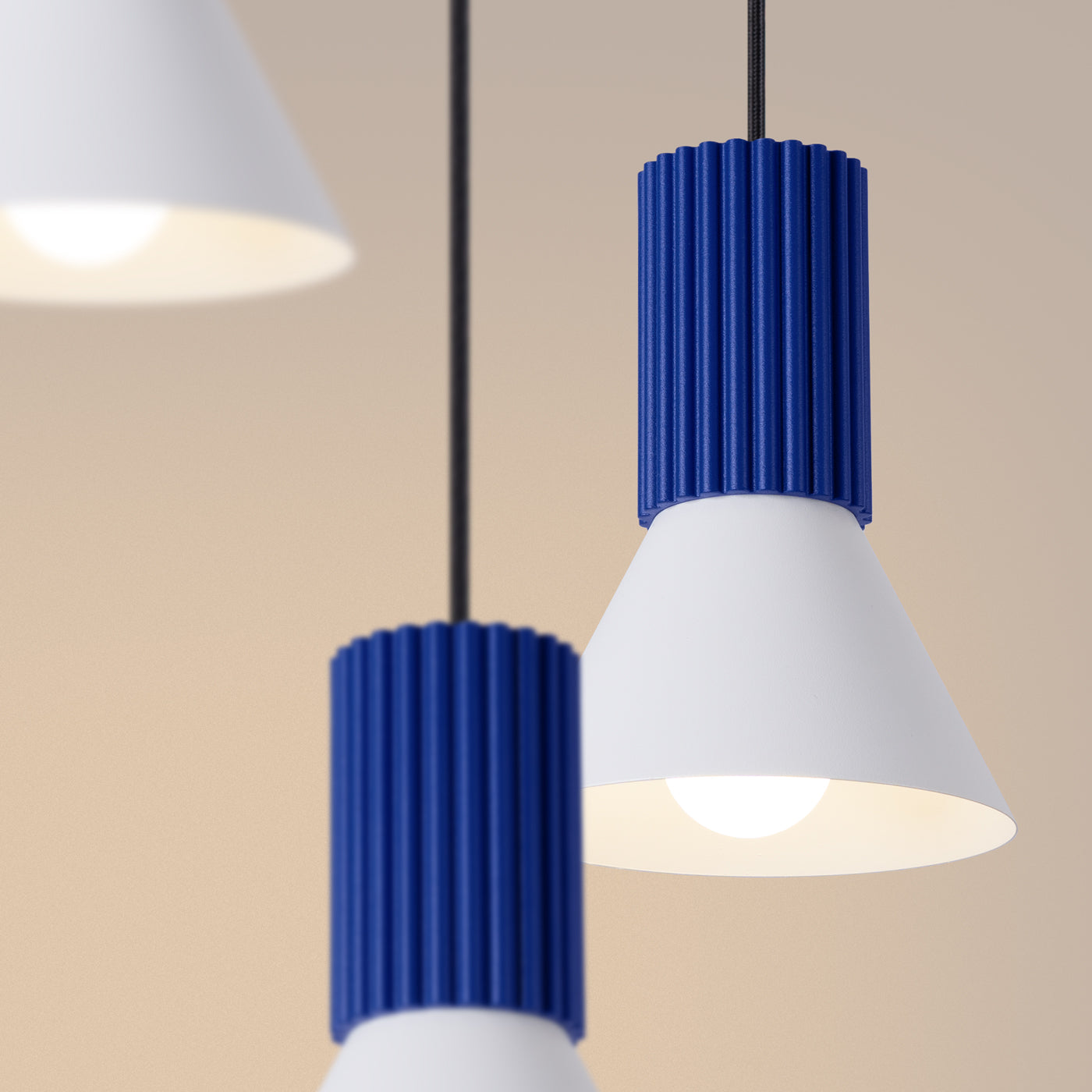 Pendelleuchte ESTRIA 3P weiß & ultramarin Sollux Lighting
