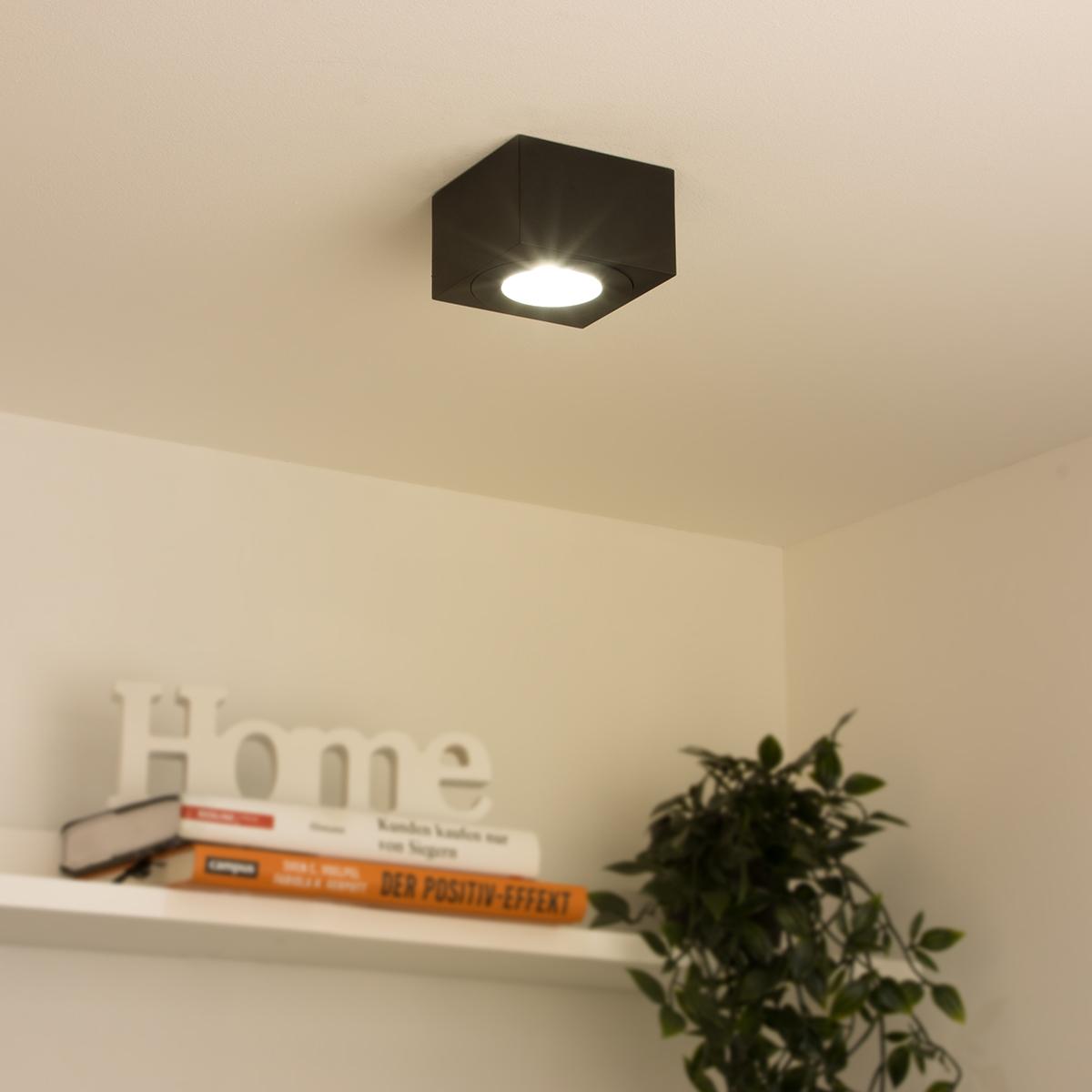 Flacher Aufbaustrahler eckig IP44 Deckenleuchte - Farbe: schwarz - LED Leuchtmittel: 5W Warmweiß 230V dimmbar 60°