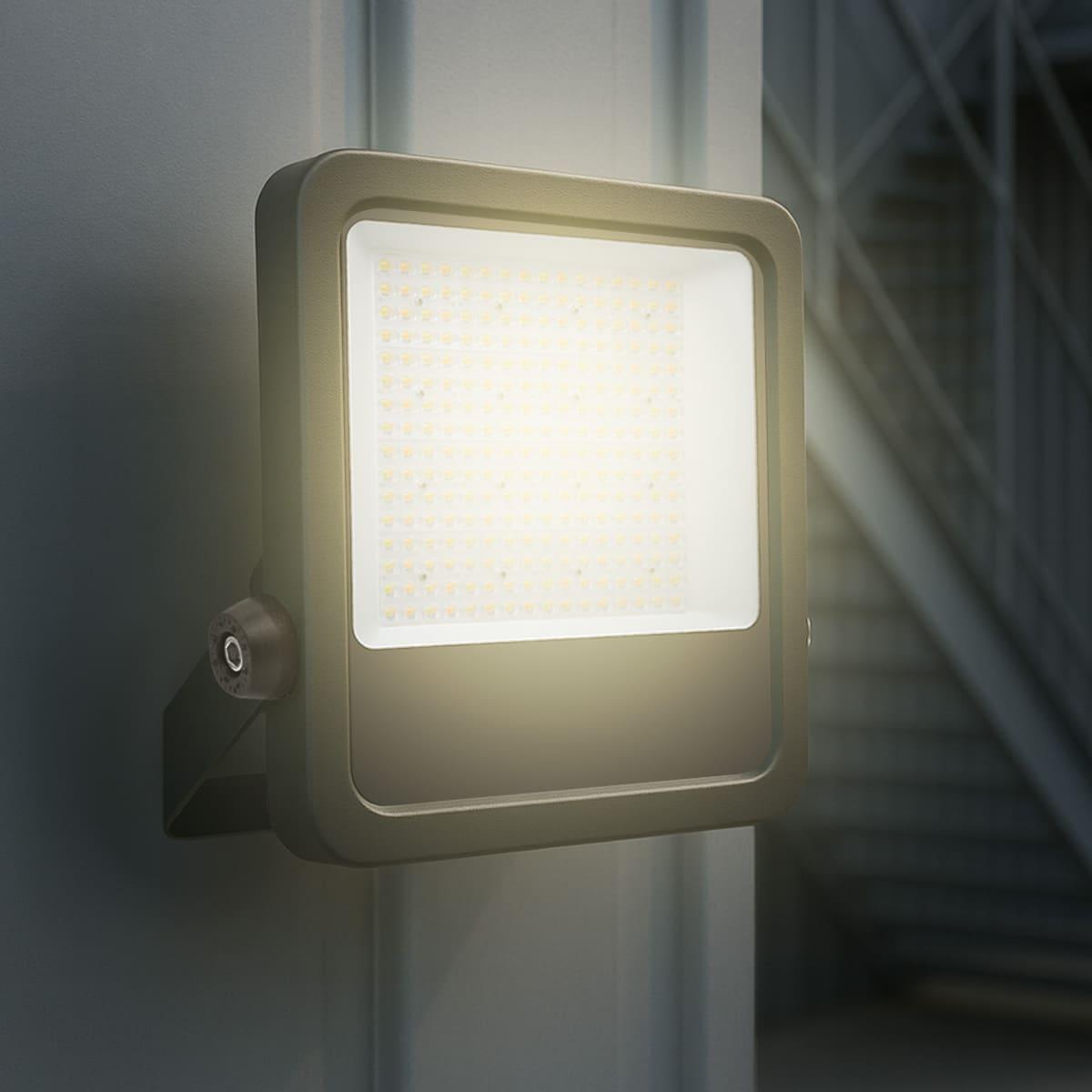 LED Außenstrahler LYNN CCT 3000K/4000K/6000K IP65 anthrazit - Leistung einstellbar: 200W