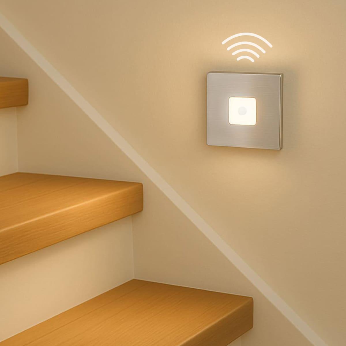 Treppenleuchte NEO eckig Warmweiß - Farbe: Edelstahl-gebürstet - Ausführung: mit Bewegungsmelder