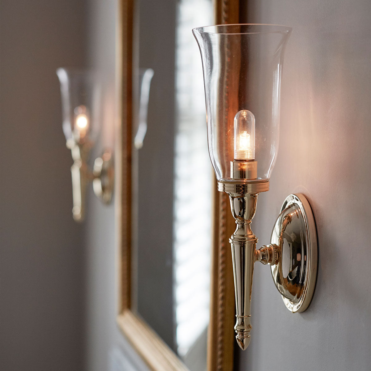Bad-Wandleuchte Dryden (messingfarben) 1x - Elstead Lighting