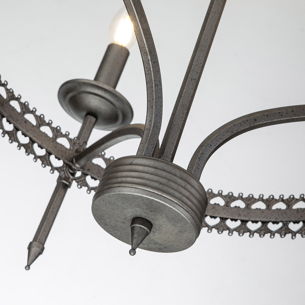 Pendelleuchte Crown (Iron Gate) 3x - Elstead Lighting