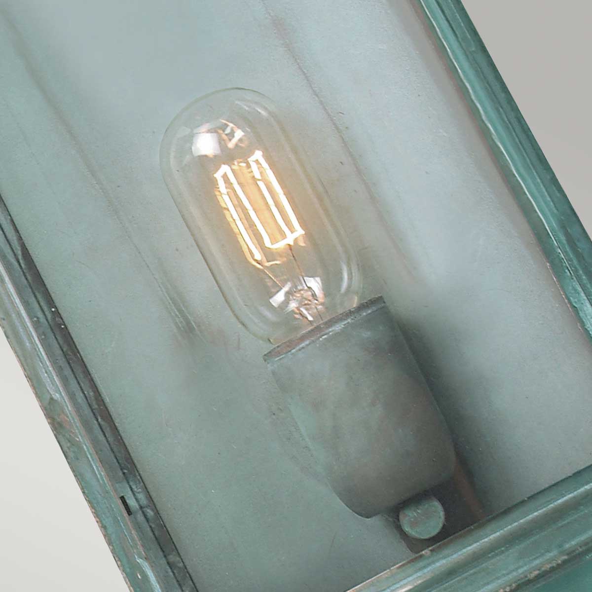 Außen-Wandleuchte Downing Street (antik wirkende Grünspan-Patina auf Metall) 1x - Elstead Lighting