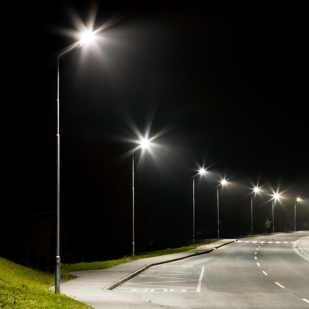 Solarleuchte VIA 1800lm Kaltweiß mit Fernbedienung - Milagro