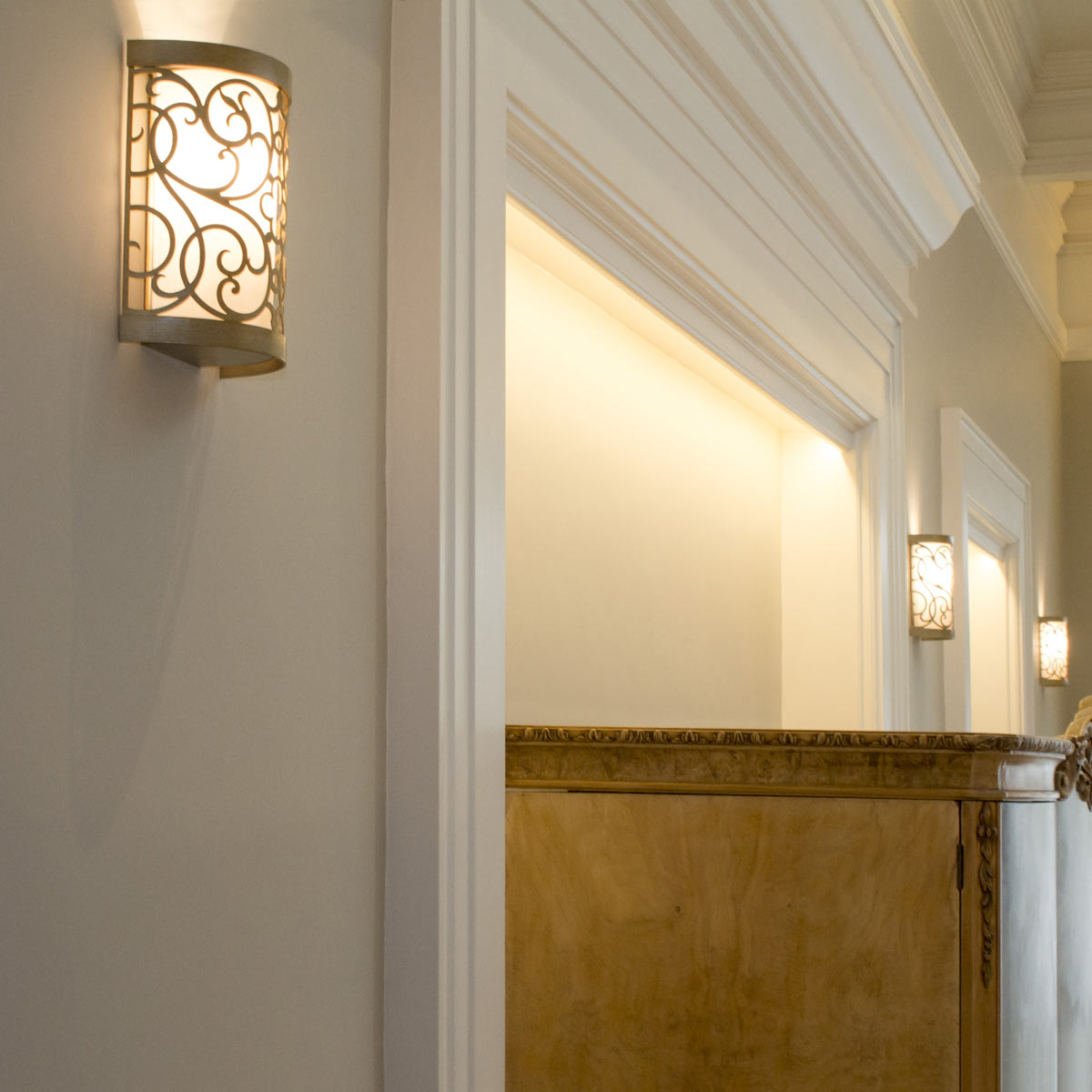 Wandleuchte Arabesque (bronzefarben) 1x - Elstead Lighting