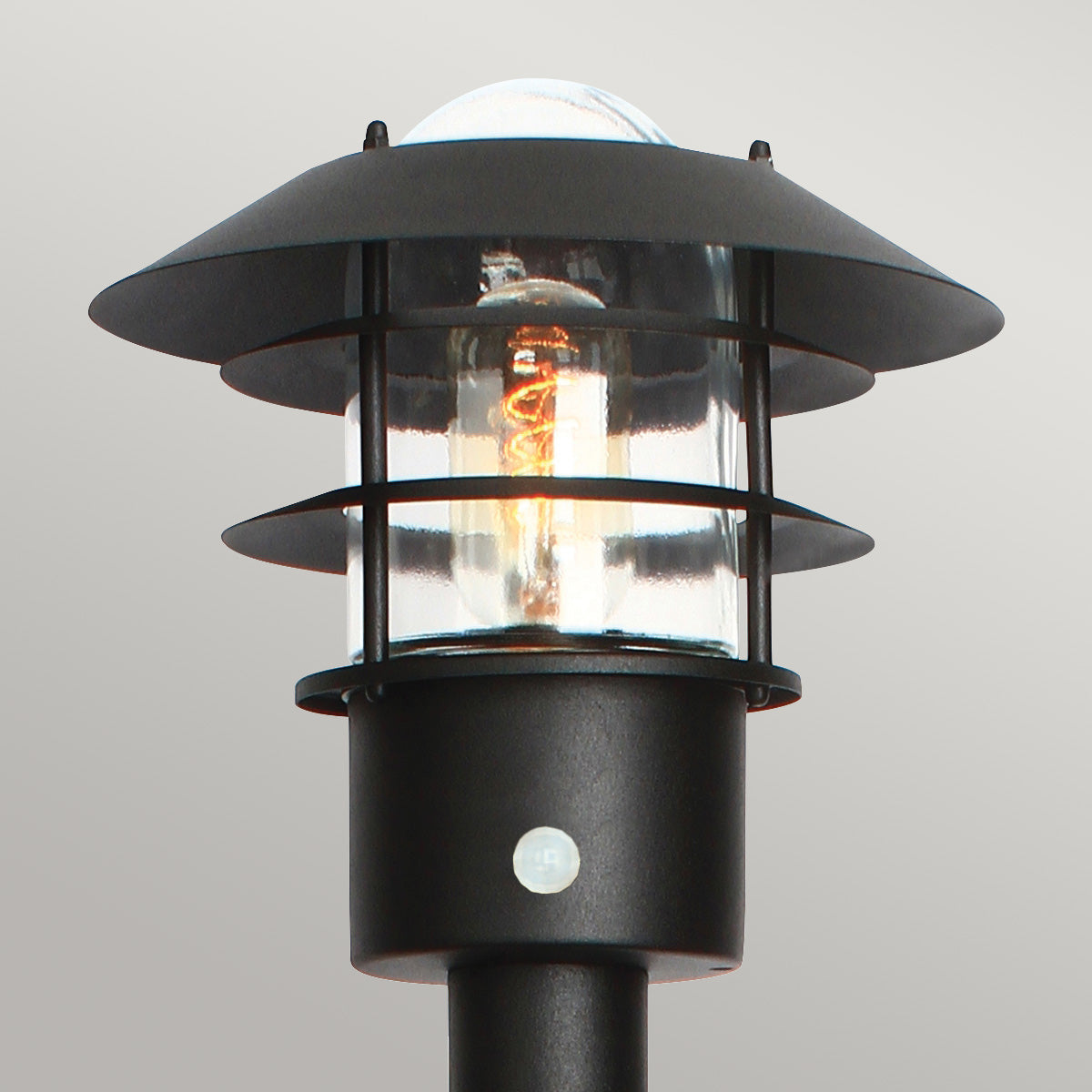 Außen-Stehleuchte Helsingor (schwarz) 1x - Elstead Lighting