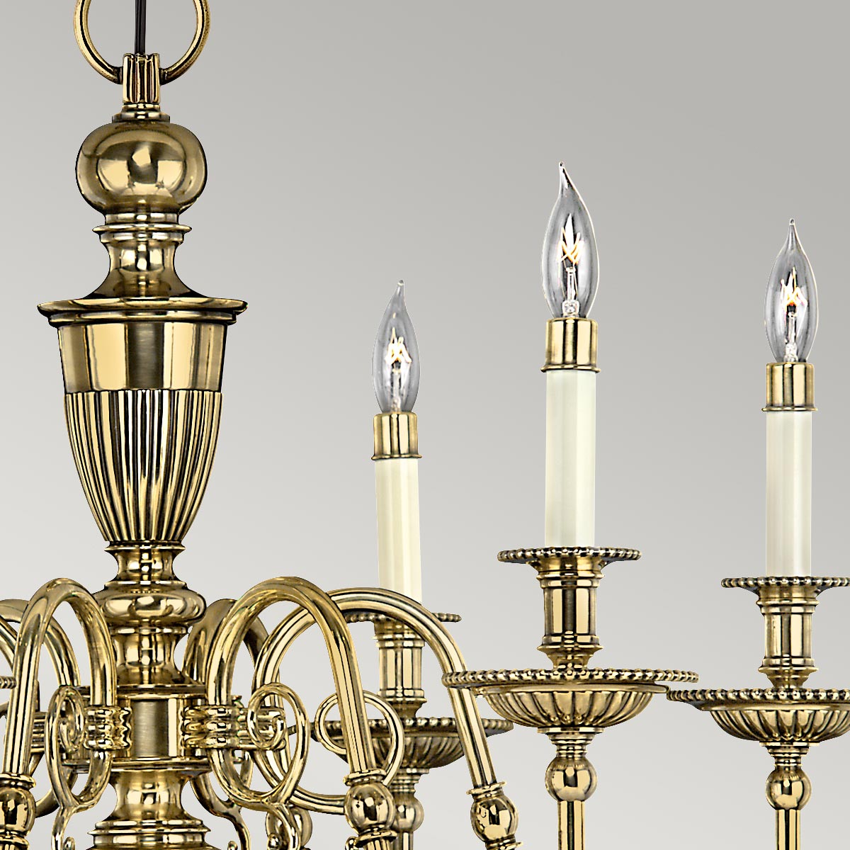 Pendelleuchte Cambridge (messingfarben) 6x - Elstead Lighting