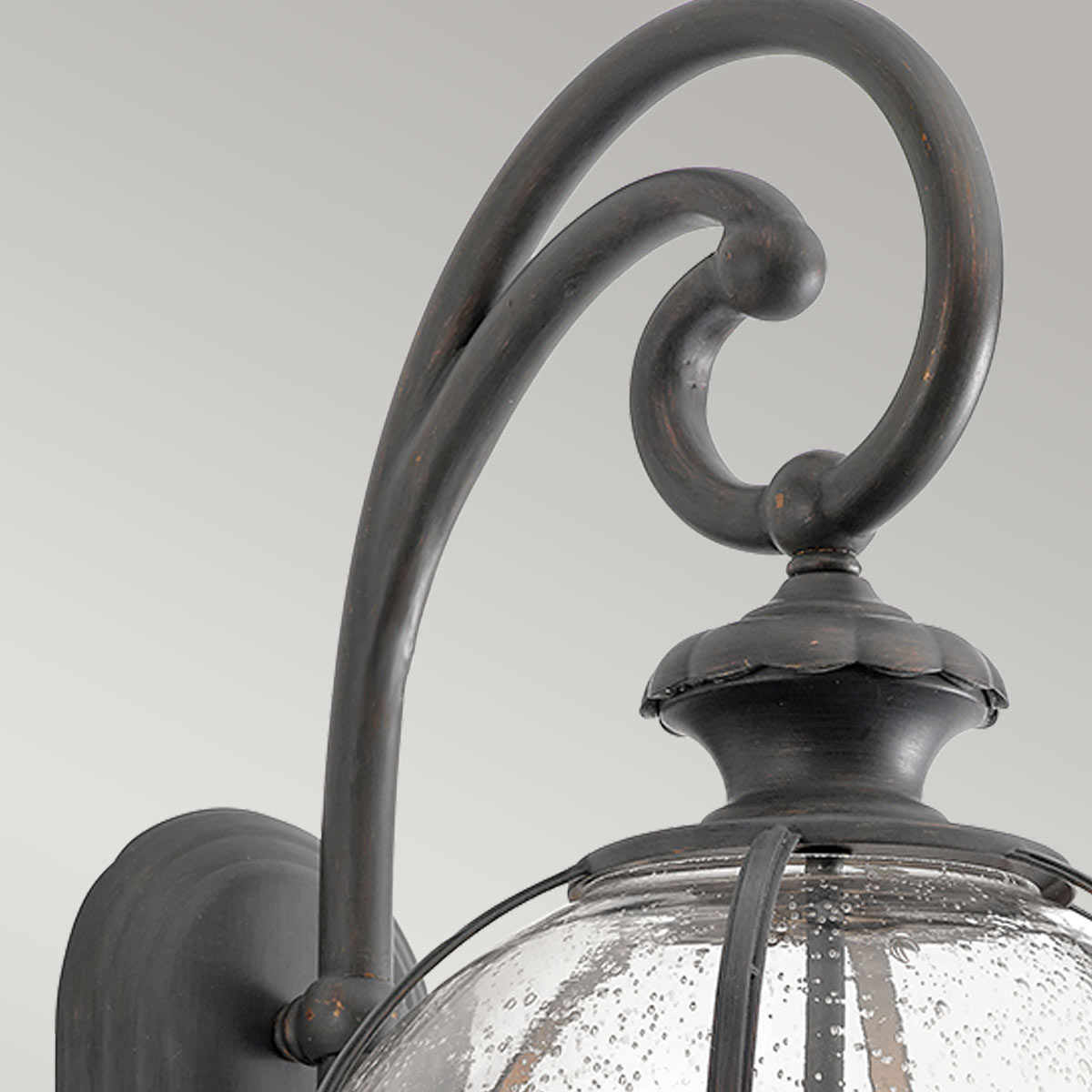 Außen-Wandleuchte Halleron (antik bronzefarbene mit dunkler Patina) 3x - Elstead Lighting