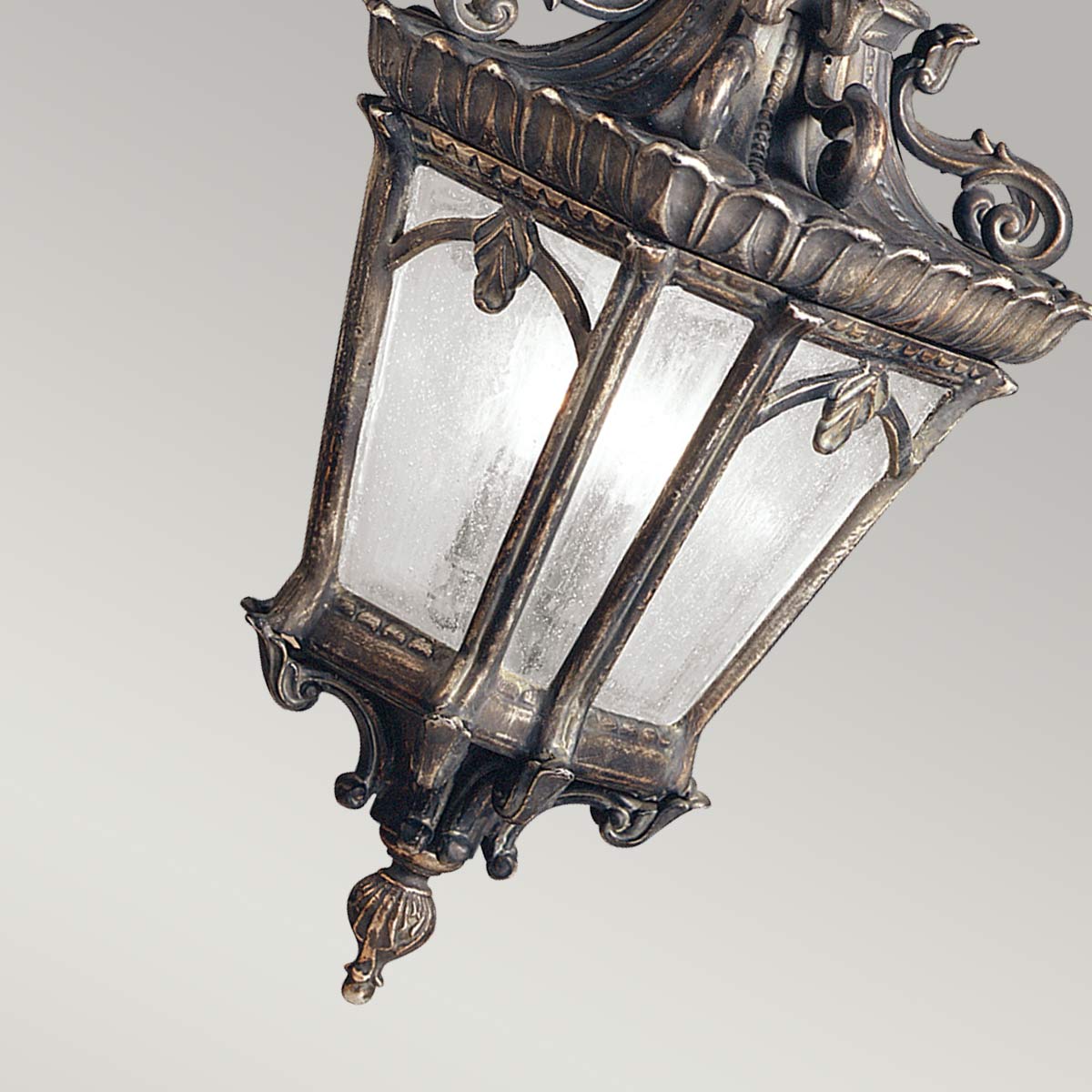Außen-Pendelleuchte Tournai (antik bronzefarbene mit dunkler Patina) 3x - Elstead Lighting