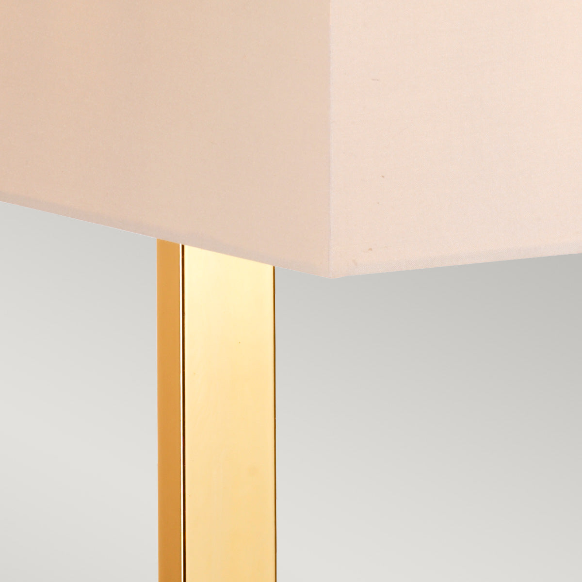 Tischleuchte Plein (messingfarben) 1x - Elstead Lighting