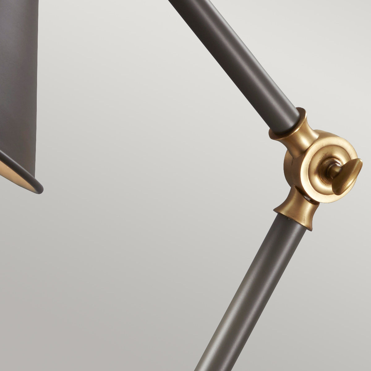 Tischleuchte Provence Element (messingfarben) 1x - Elstead Lighting