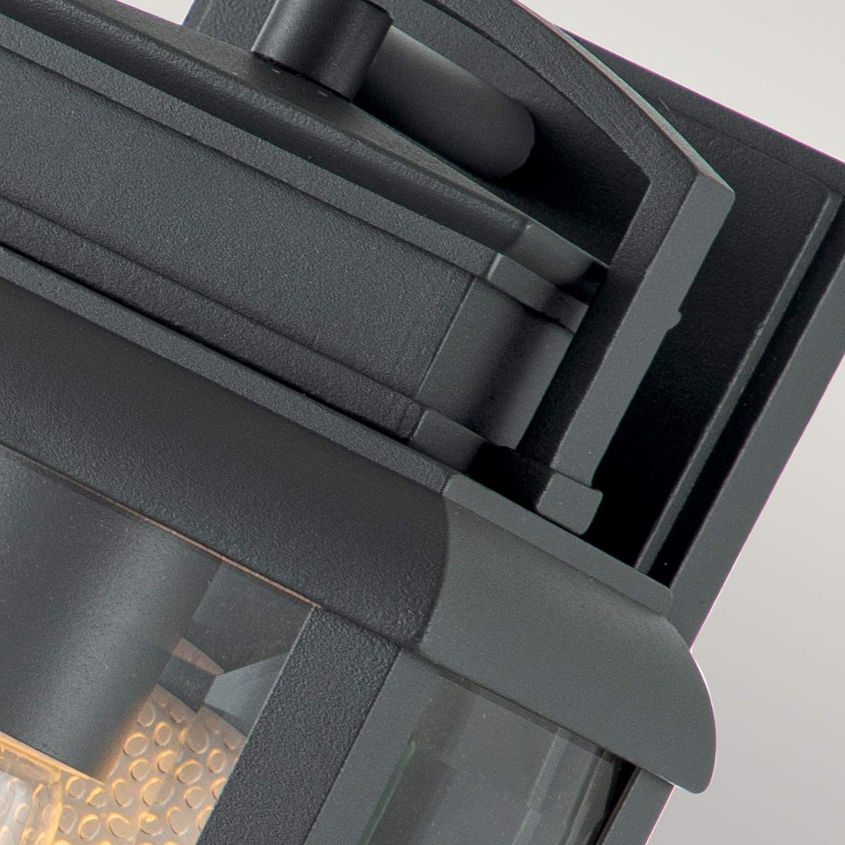 Außen-Wandleuchte Byron (Graphite with Pewter Reflector) 1x - Elstead Lighting