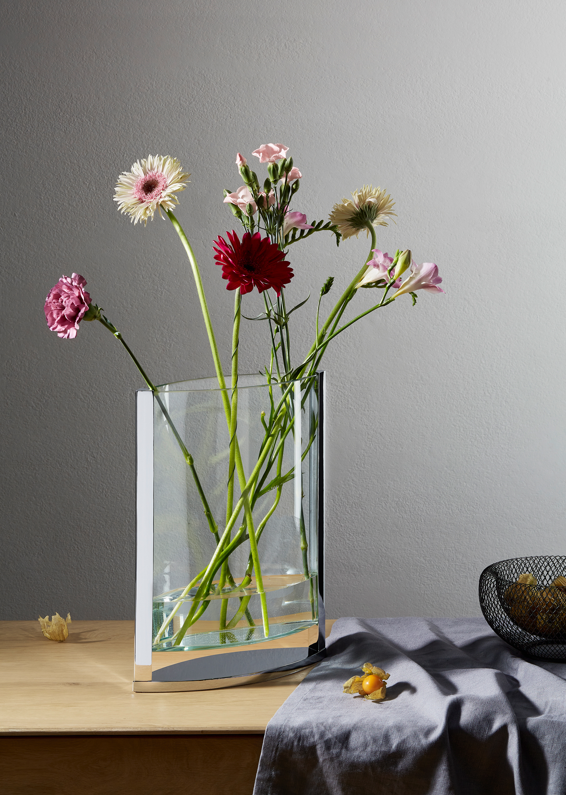 Decade Vase S Philippi