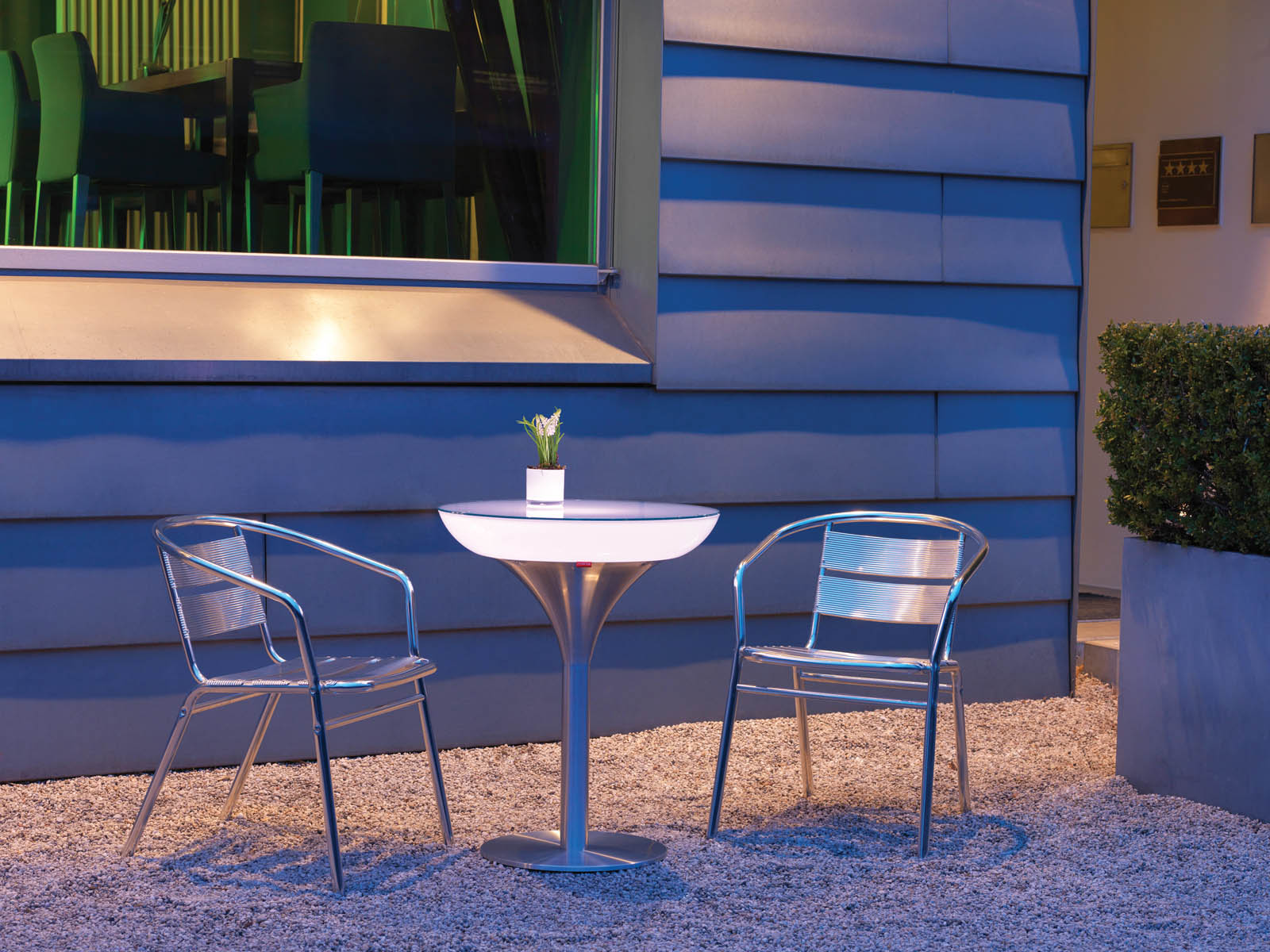 Loungetisch Outdoor M 75 (LED Warmweiß) – Moree
